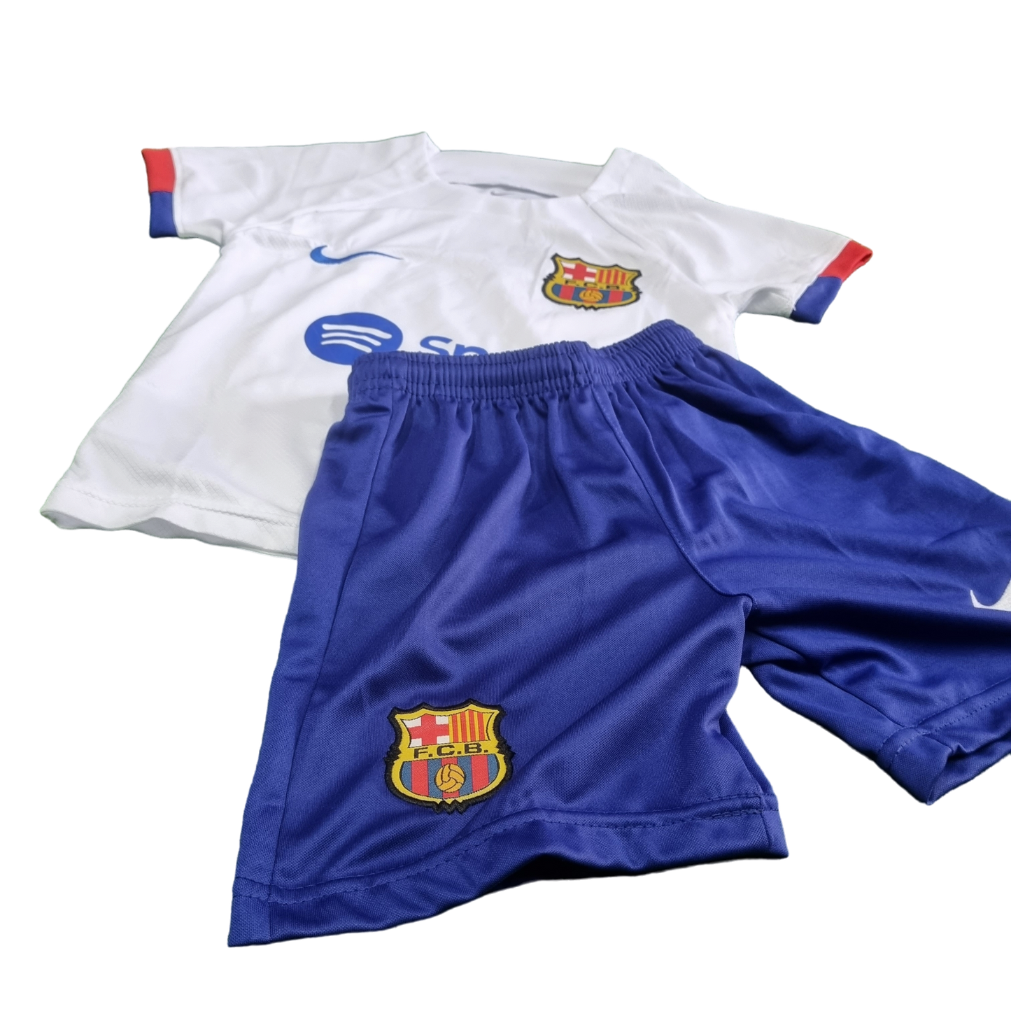 BARCELONA VISITA NIÑO 2023