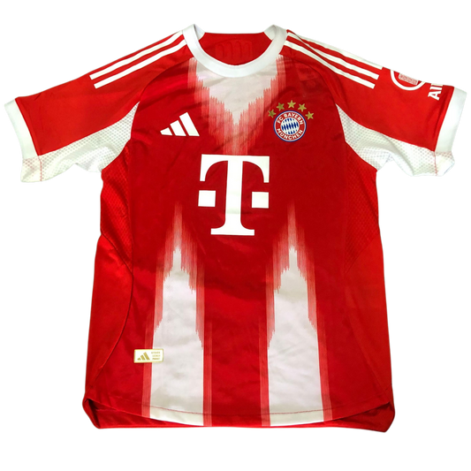 BAYERN MUNCHEN LOCAL JUGADOR 25-26