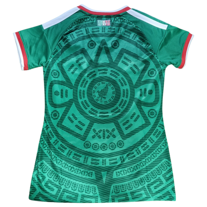 MÉXICO LOCAL DAMA FAN
