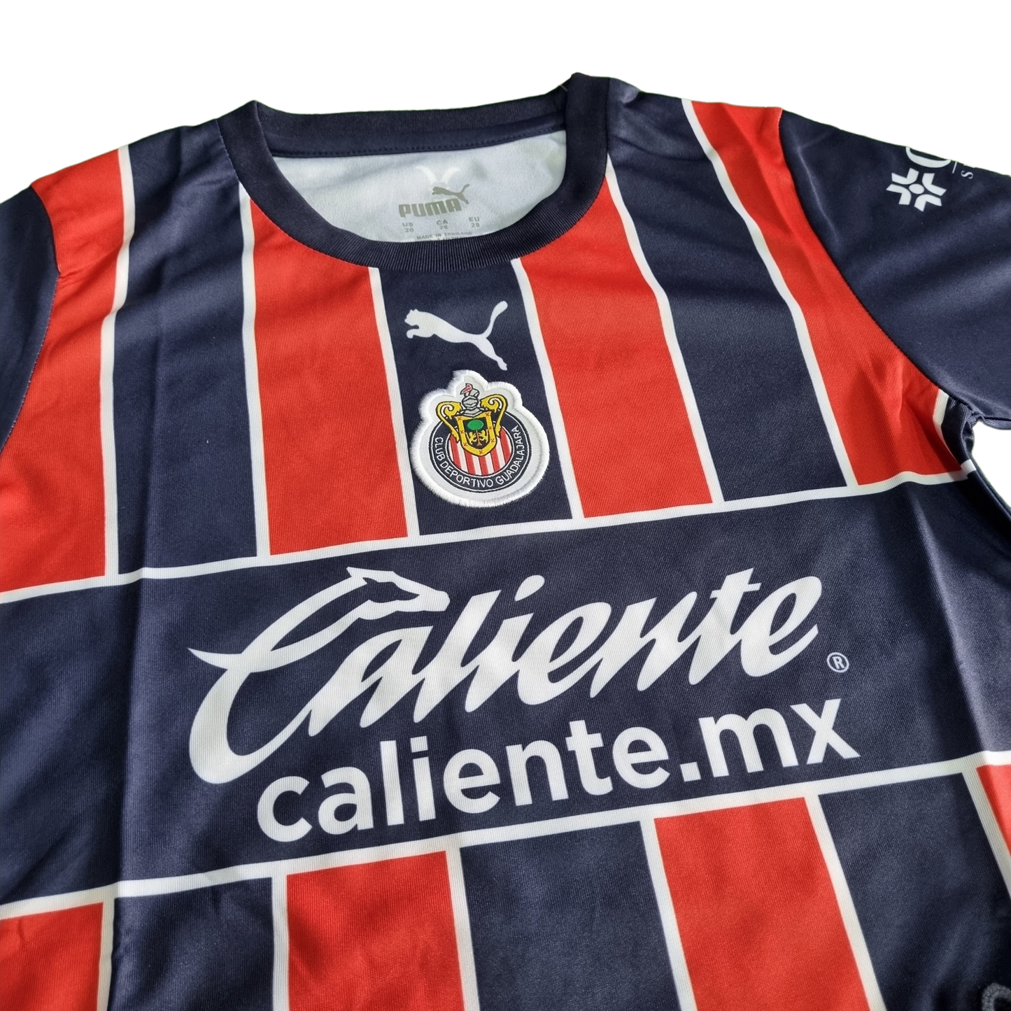 CHIVAS ALTERNATIVO NIÑO 22-23