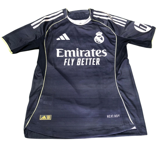 REAL MADRID VISITA JUGADOR 25-26